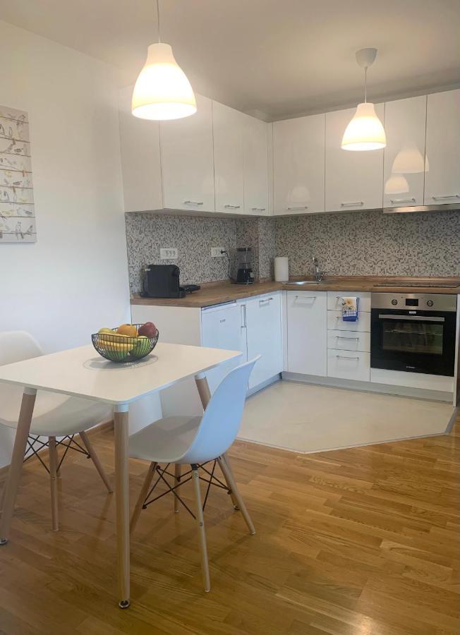 Artemis Business Apartment Скоп'є Екстер'єр фото